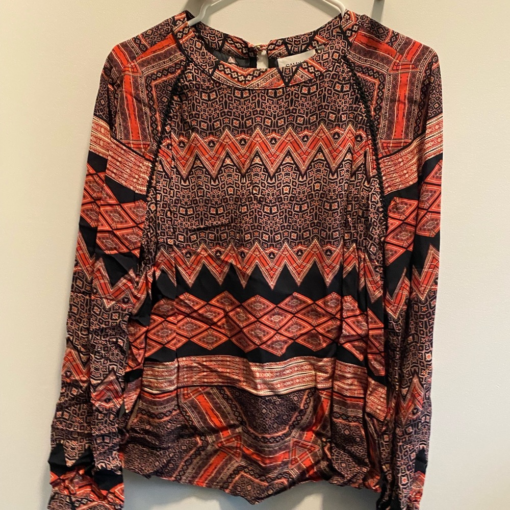 Orange, pattern top